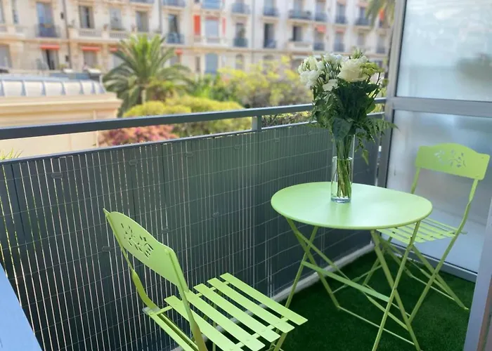Azur Flat Appartement