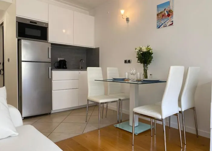 Azur Flat Appartement *